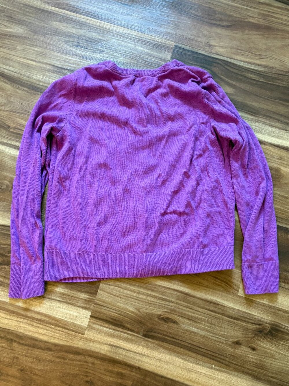 Ladies' pink button-up cardigan - Picture 2 of 6